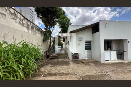 Casa para alugar com 140m², 3 quartos e 10 vagas Casa para alugar com 140m², 3 quartos e 10 vagasCorredor