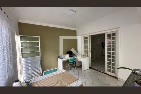 Casa para alugar com 140m², 3 quartos e 10 vagas Casa para alugar com 140m², 3 quartos e 10 vagasÁrea comum
