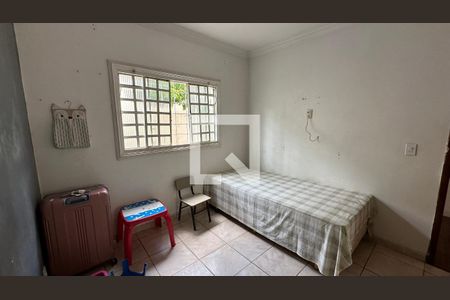 Quarto 2 de casa para alugar com 3 quartos, 140m² em Crimeia Leste, Goiânia