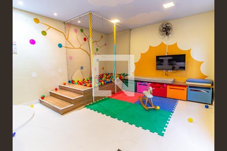 Apartamento à venda com 43m², 2 quartos e 1 vaga Apartamento à venda com 43m², 2 quartos e 1 vagaÁrea comum - Brinquedoteca