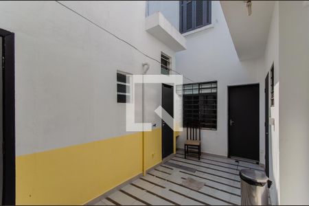 Casa à venda com 200m², 6 quartos e 1 vagaQuintal