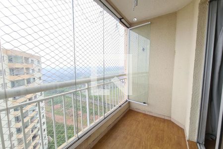 Varanda da Sala de apartamento para alugar com 2 quartos, 65m² em Jardim Guairaca, São Paulo