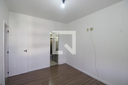 Apartamento à venda com 85m², 2 quartos e 1 vagaSuíte