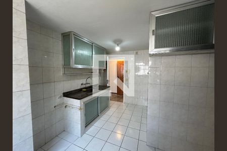 Apartamento à venda com 85m², 2 quartos e 1 vagaCozinha