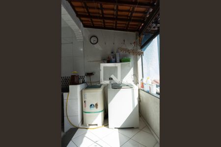 Casa à venda com 185m², 3 quartos e 8 vagas Casa à venda com 185m², 3 quartos e 8 vagasÁrea de Serviço