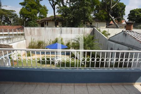 Casa à venda com 330m², 4 quartos e 5 vagasVaranda da Suíte 2