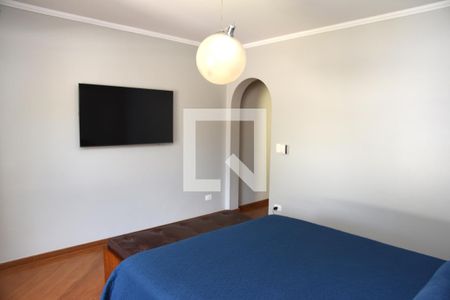 Casa à venda com 330m², 4 quartos e 5 vagasSuíte master