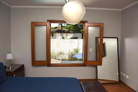 Casa à venda com 330m², 4 quartos e 5 vagasSuíte master