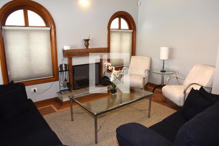 Sala de casa à venda com 4 quartos, 330m² em Interlagos, São Paulo