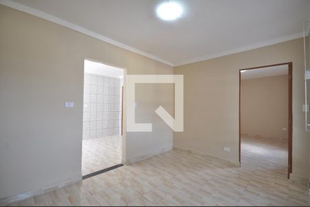 Sala de casa para alugar com 2 quartos, 72m² em Parque Vitória, São Paulo