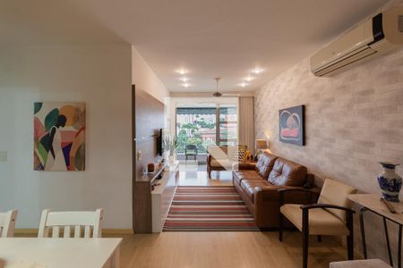 Sala de apartamento à venda com 2 quartos, 88m² em Praca da Bandeira, Rio de Janeiro