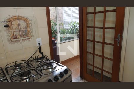 Casa à venda com 240m², 4 quartos e 3 vagasCozinha