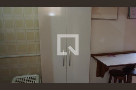 Casa à venda com 240m², 4 quartos e 3 vagasÁrea de Serviço