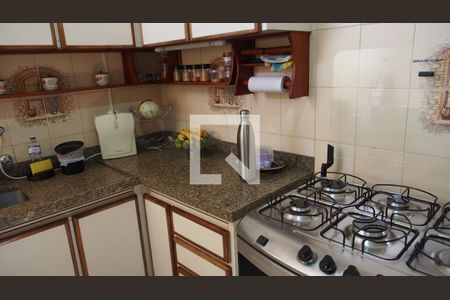 Cozinha de casa para alugar com 4 quartos, 240m² em Jardim Primavera, Jundiaí