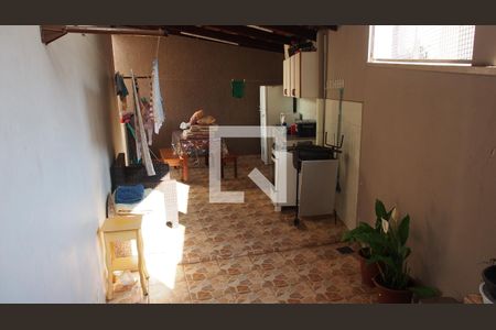 Casa à venda com 240m², 4 quartos e 3 vagasQuintal