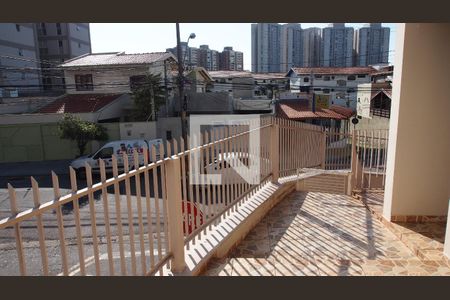 Casa à venda com 240m², 4 quartos e 3 vagasVaranda