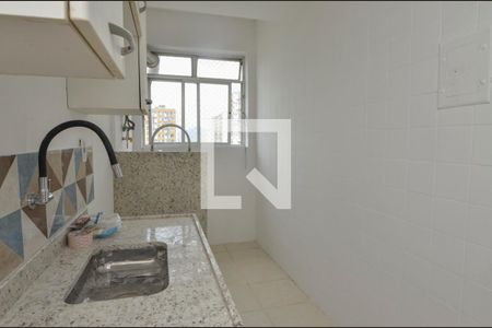 Apartamento para alugar com 58m², 2 quartos e 1 vaga