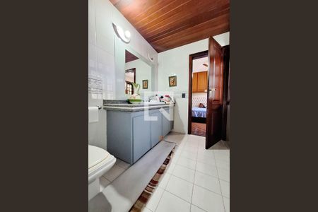 Casa à venda com 680m², 5 quartos e 3 vagasBanheiro da Suíte 3