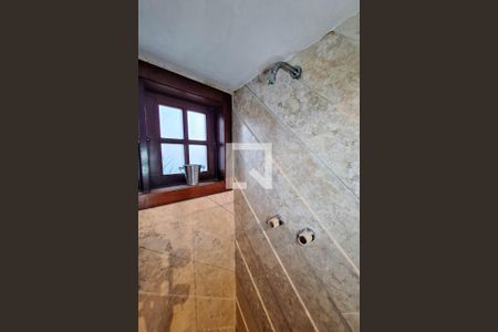 Casa à venda com 680m², 5 quartos e 3 vagasLavabo 1