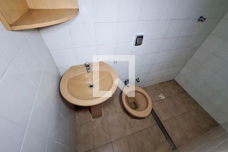 Casa à venda com 680m², 5 quartos e 3 vagasBanheiro da Suíte 5