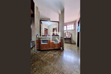 Casa à venda com 680m², 5 quartos e 3 vagasBanheiro da Suíte master