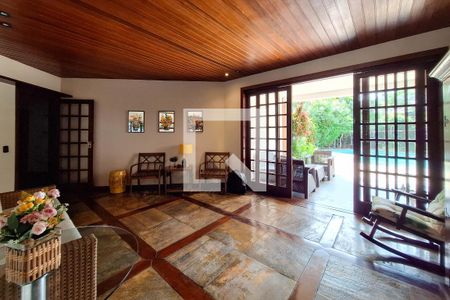 Casa à venda com 680m², 5 quartos e 3 vagasSala 4