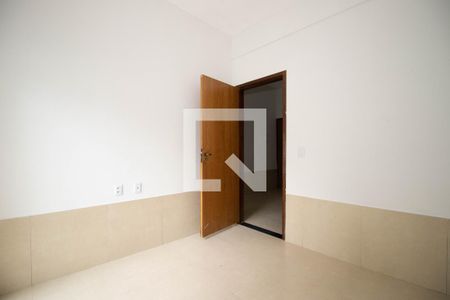Quarto de apartamento para alugar com 1 quarto, 32m² em Setor Habitacional Samambaia (taguatinga), Brasília