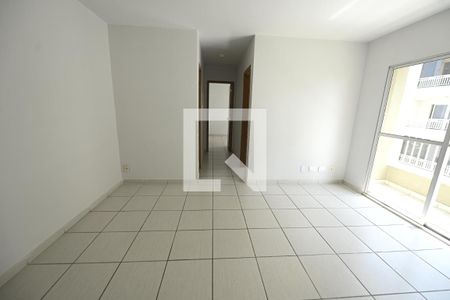 Sala de apartamento para alugar com 2 quartos, 55m² em Vila Rosa, Goiânia