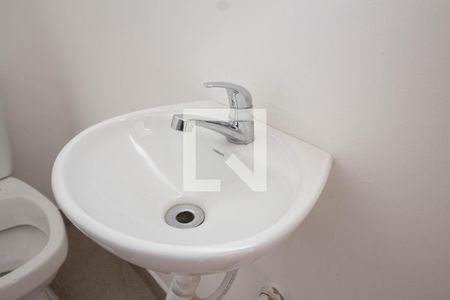 Casa à venda com 180m², 3 quartos e 5 vagasBanheiro de Serviço