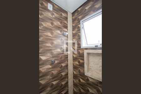 Banheiro da Suíte de casa à venda com 3 quartos, 180m² em Vila Pereira Barreto, São Paulo