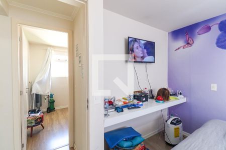 Quarto 2 de apartamento para alugar com 2 quartos, 60m² em Cidade Industrial de Curitiba, Curitiba