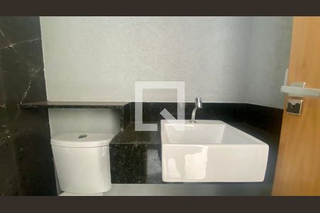 Lavabo de apartamento para alugar com 2 quartos, 74m² em Vila Paris, Belo Horizonte