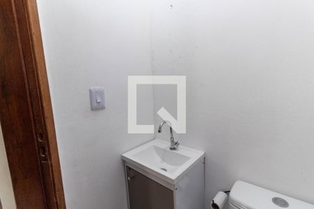 Casa de condomínio para alugar com 110m², 3 quartos e 2 vagas Casa de condomínio para alugar com 110m², 3 quartos e 2 vagasLavabo
