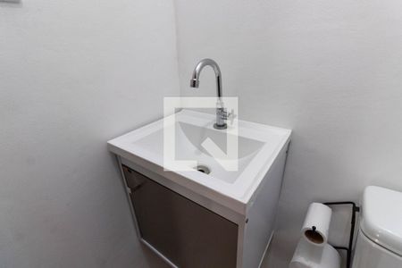 Casa de condomínio para alugar com 110m², 3 quartos e 2 vagas Casa de condomínio para alugar com 110m², 3 quartos e 2 vagasLavabo
