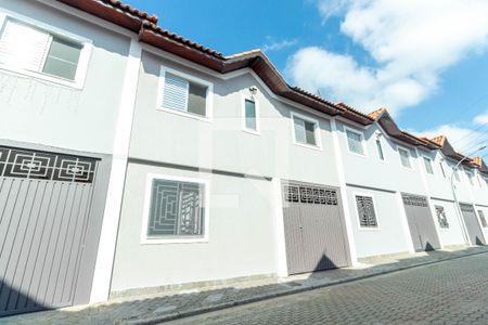 Fachada de casa de condomínio para alugar com 3 quartos, 110m² em Cangaiba, São Paulo