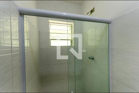 Banheiro de casa para alugar com 2 quartos, 78m² em Jardim Santa Mônica, São Paulo