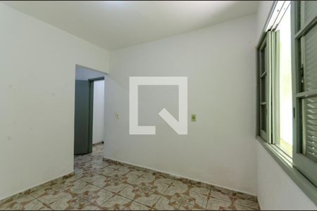 Quarto 2 de casa para alugar com 2 quartos, 78m² em Jardim Santa Mônica, São Paulo