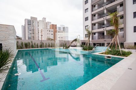 Apartamento à venda com 29m², 1 quarto e sem vaga Apartamento à venda com 29m², 1 quarto e sem vagaÁrea comum - Piscina