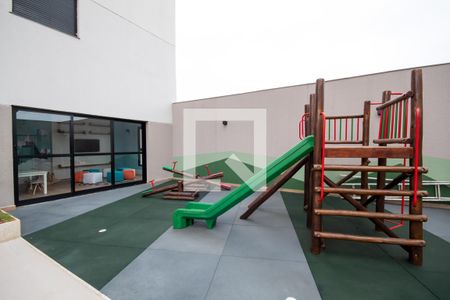 Apartamento à venda com 29m², 1 quarto e sem vaga Apartamento à venda com 29m², 1 quarto e sem vagaÁrea comum - Playground