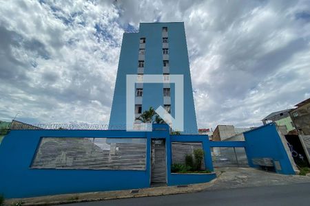 Apartamento para alugar com 60m², 2 quartos e 1 vagaFachada