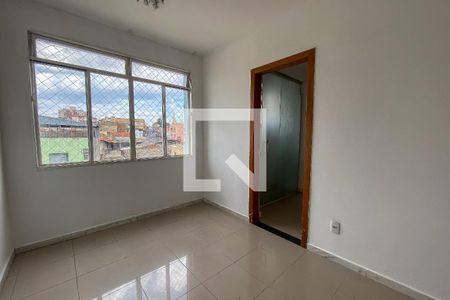 Sala de apartamento para alugar com 2 quartos, 60m² em Carlos Prates, Belo Horizonte