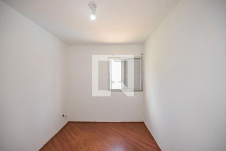 Quarto 2 de apartamento para alugar com 2 quartos, 55m² em Parque Santos Dumont, Taboão da Serra