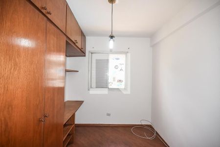 Quarto 1 de apartamento para alugar com 2 quartos, 55m² em Parque Santos Dumont, Taboão da Serra