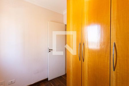 Apartamento à venda com 82m², 3 quartos e 2 vagasQuarto 2