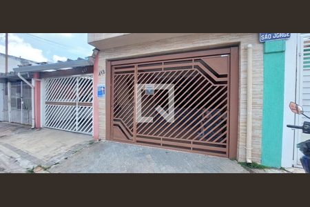 Casa à venda com 189m², 2 quartos e 1 vagaFachada