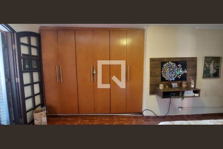 Casa à venda com 189m², 2 quartos e 1 vagaQuarto 1 suíte