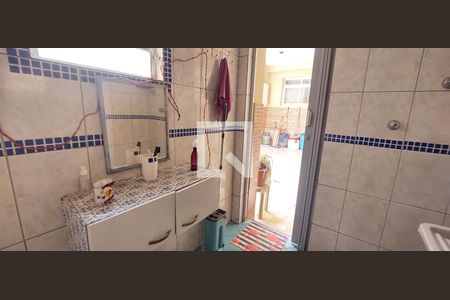 Casa à venda com 189m², 2 quartos e 1 vagaEdícula - banheiro