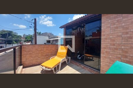 Casa à venda com 189m², 2 quartos e 1 vagaVaranda Quarto 1 suíte