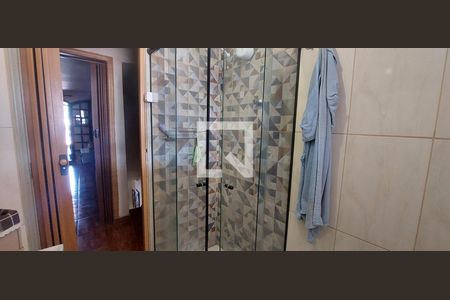 Casa à venda com 189m², 2 quartos e 1 vagaBanheiro 2