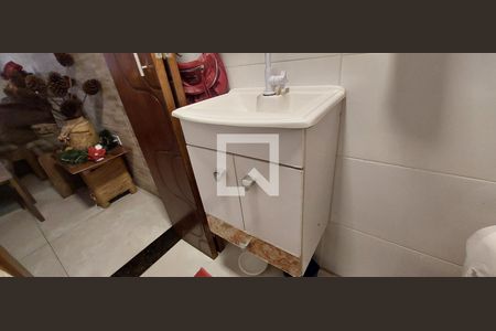 Lavabo de casa à venda com 2 quartos, 189m² em Vila São Pedro, Santo André